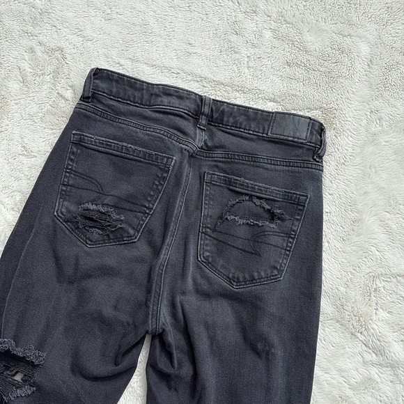 American Eagle Black Distressed Hi-Rise Jegging – Size 0 | Edgy Everyday Style - Picture 9 of 11